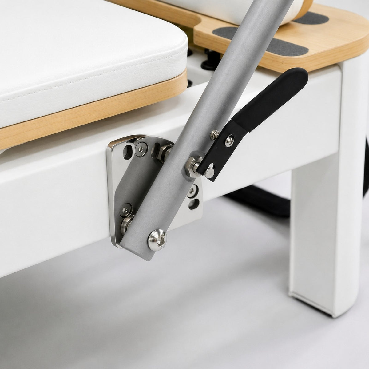 Reformer Pilates AERO™ Blanc