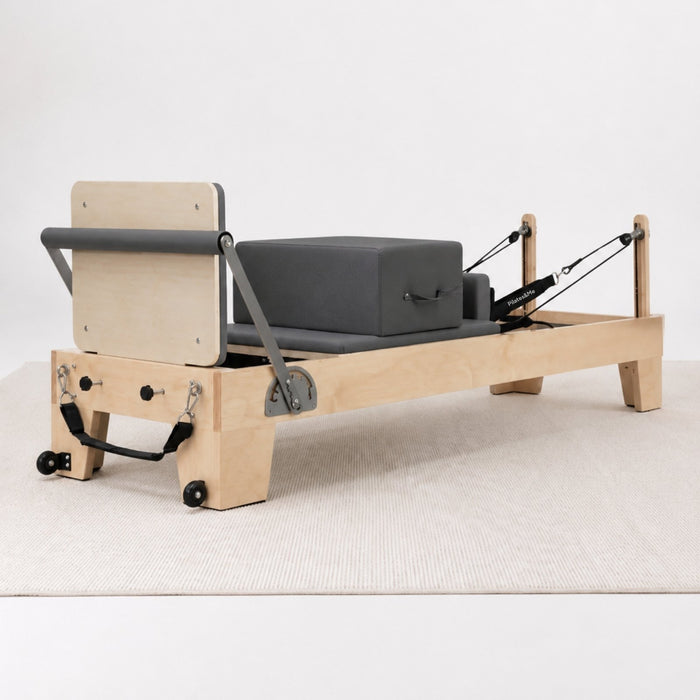 Reformer de Pilates ESSENTIAL™ gris